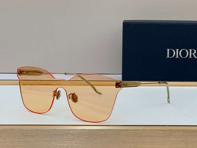 Picture of Dior Sunglasses _SKUfw52408187fw